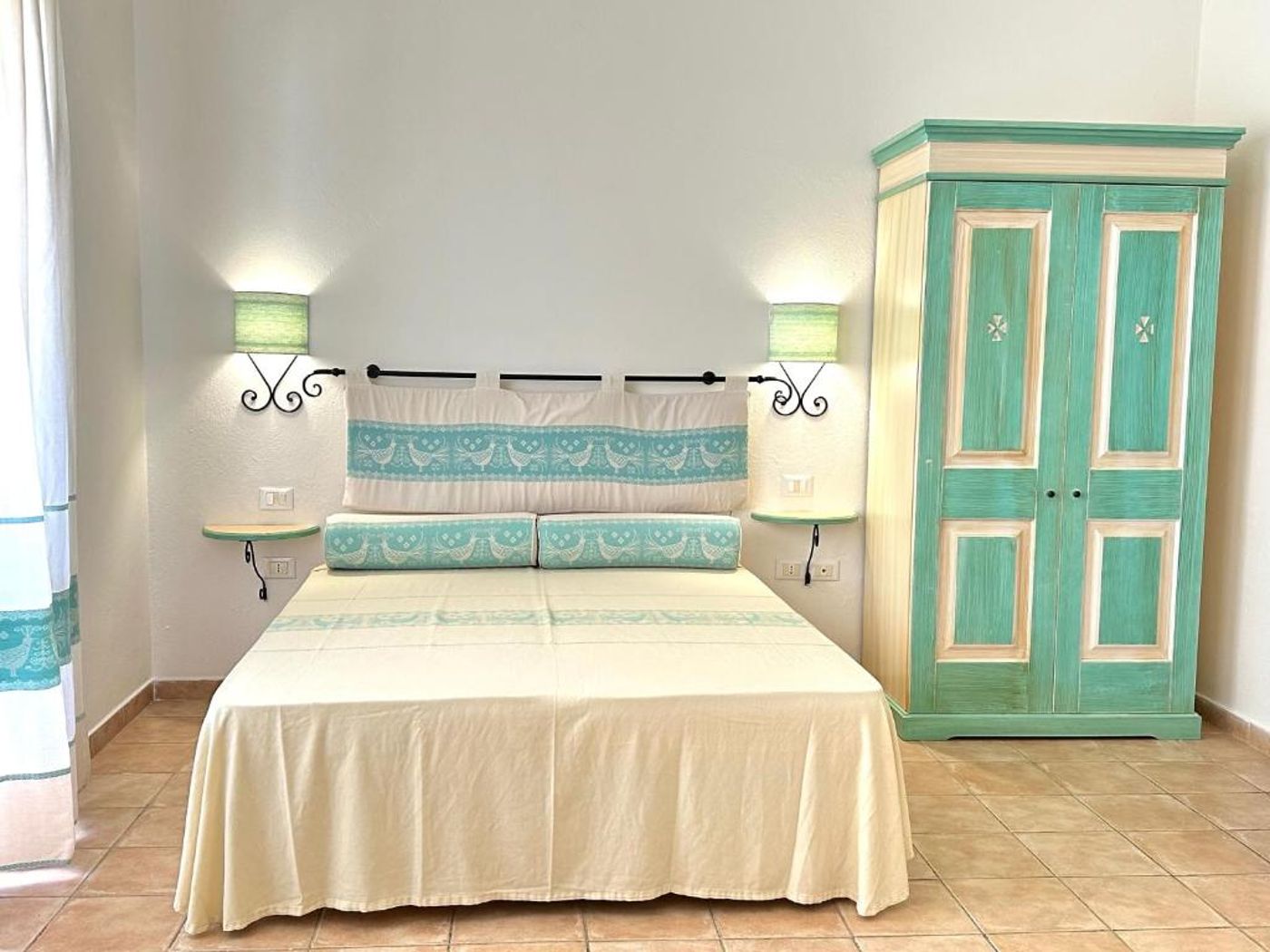 Acqua-di-Mare-Hotel-e-Resort-Room-16