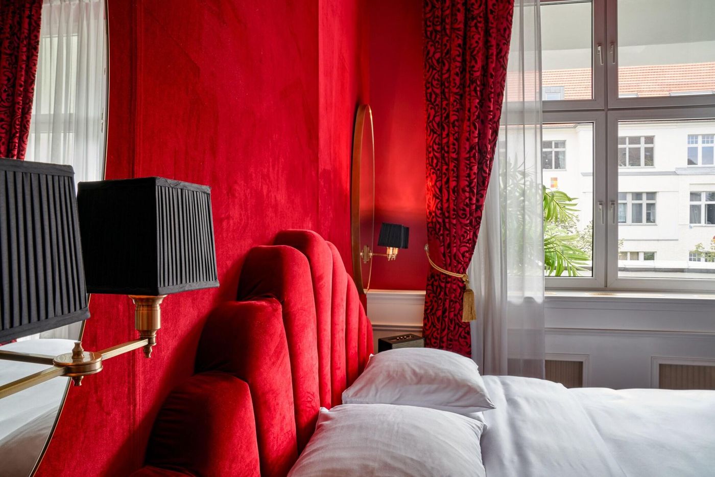 Provocateur--Berlin--A-Member-Of-Design-Hotels-Room-18