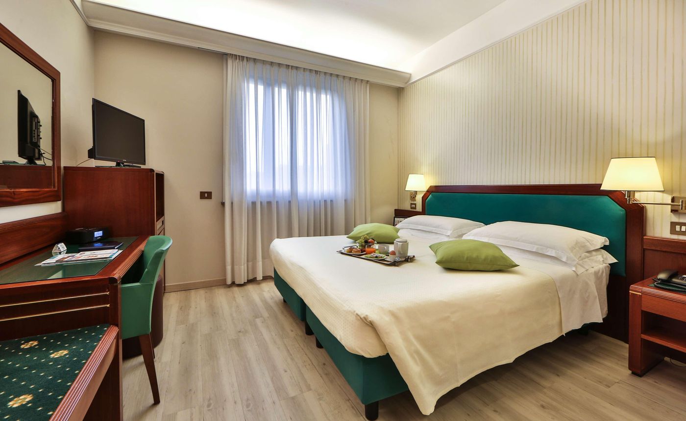 Hotel Astoria, Sure Hotel Collection by Best Weste - Italy - Milano - Room - 4