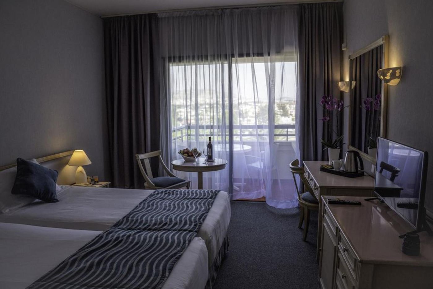 Palm-Beach-Hotel---Bungalows-Room-26