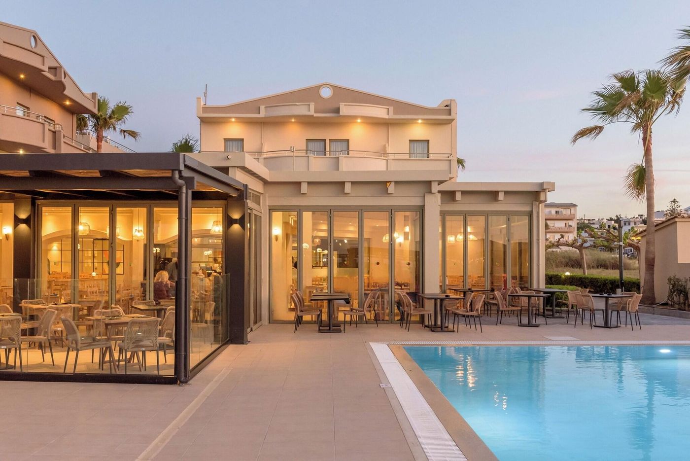 Neptuno-Beach-Restaurant-6