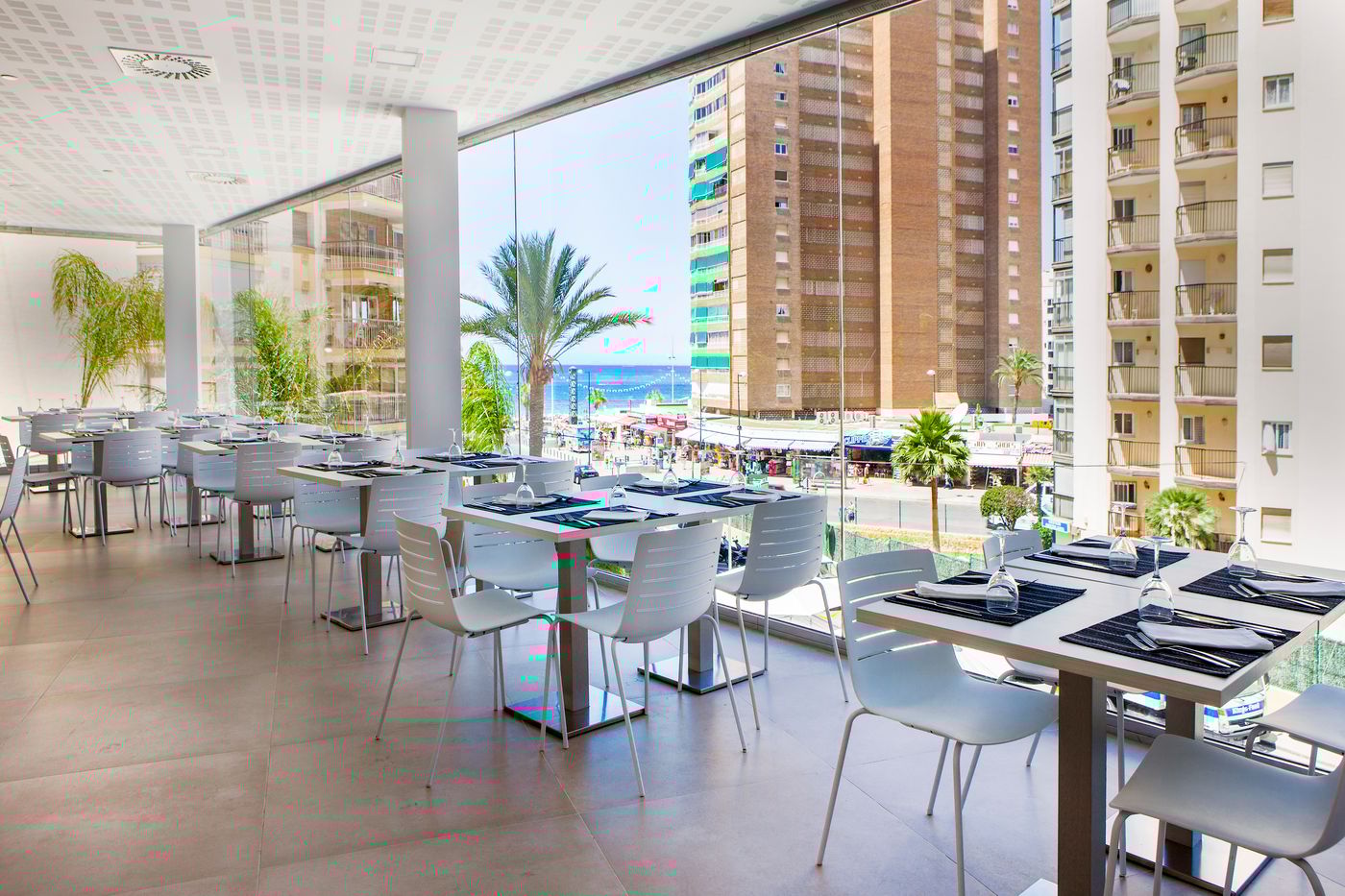 Port-Benidorm-Restaurant-17