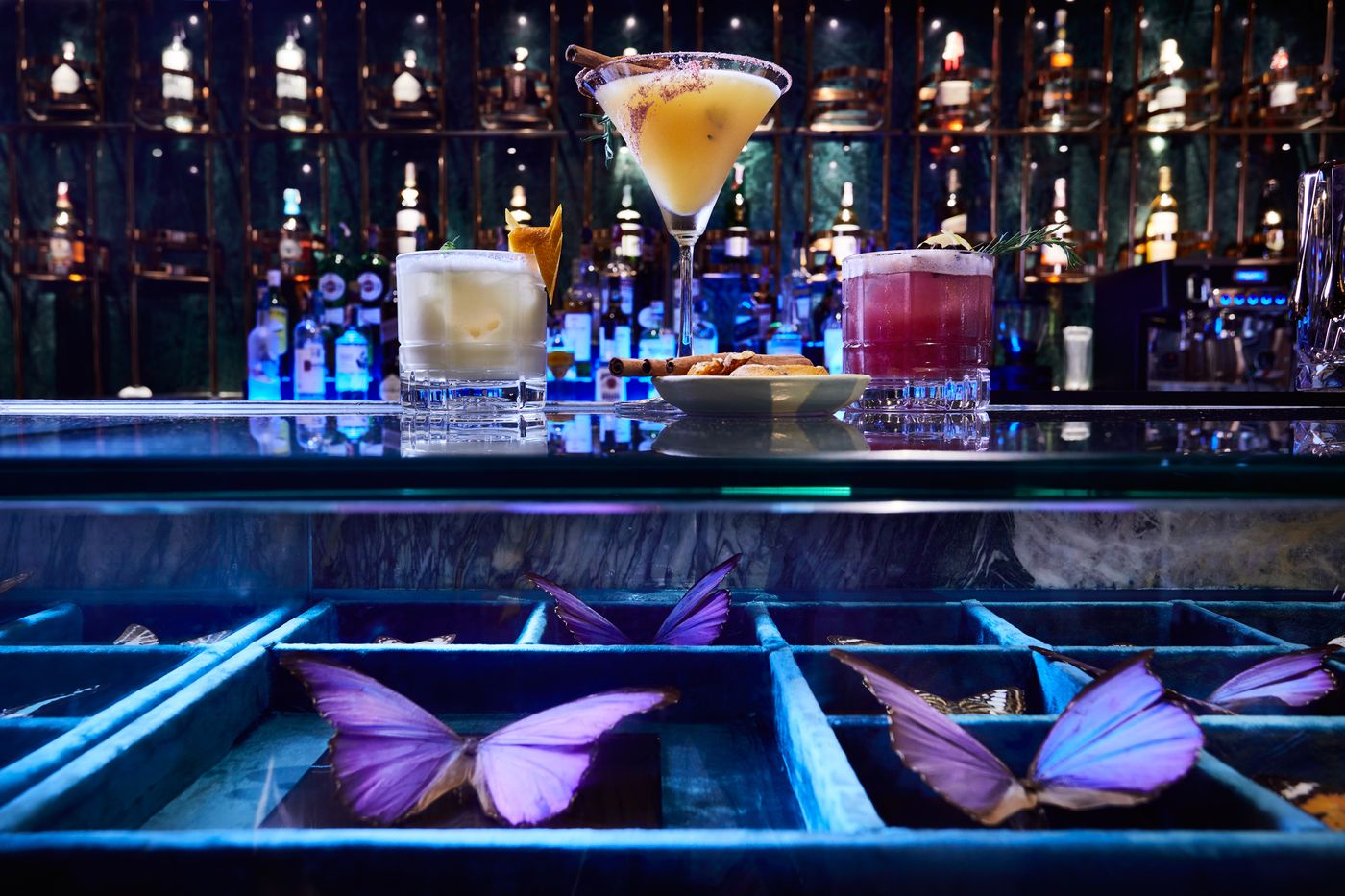 VALIA-Hotel-Bangkok-Sukhumvit-Bar-69