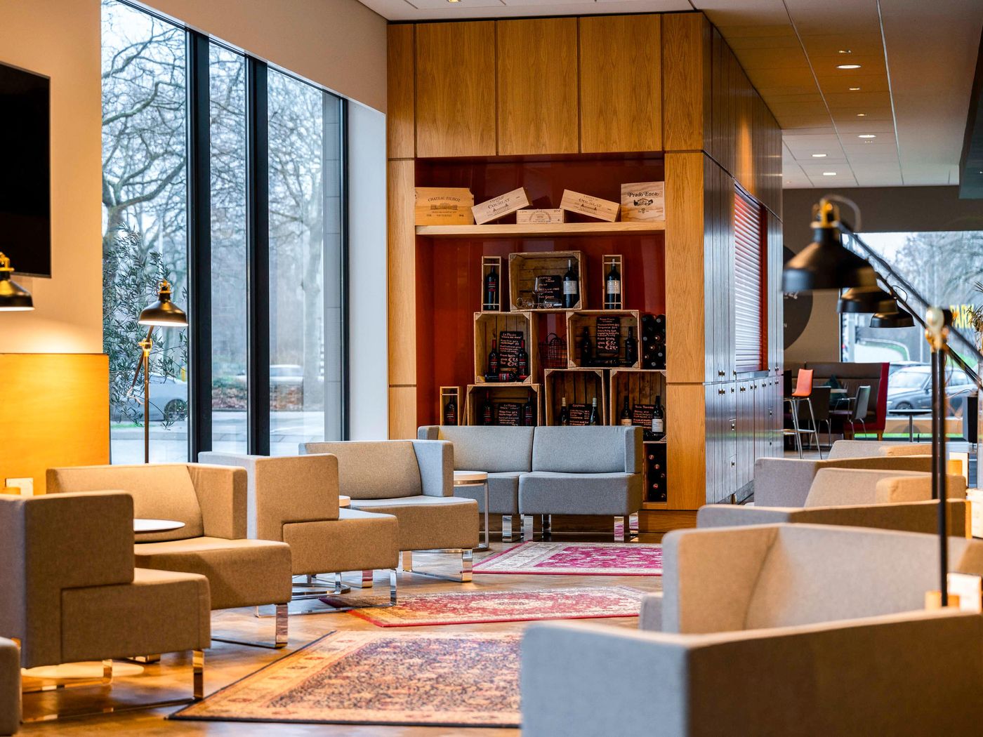 Novotel-Amsterdam-City-Bar-6