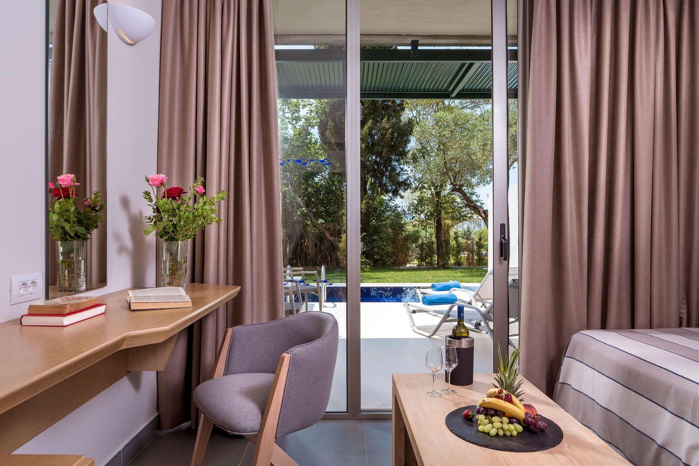 Kontokali-Bay-Room-41