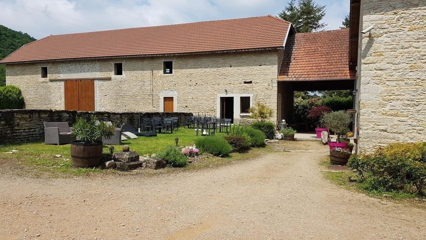 Auberge Du Vernay - France - CHARETTE - General view - 8