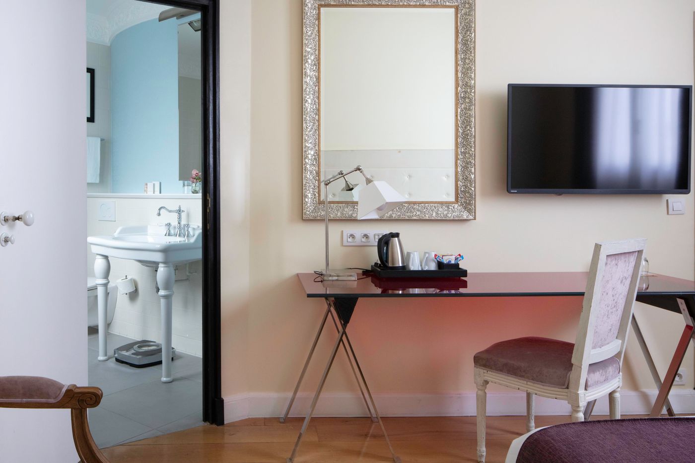 Le-123-Elysees-Astotel-Room-27