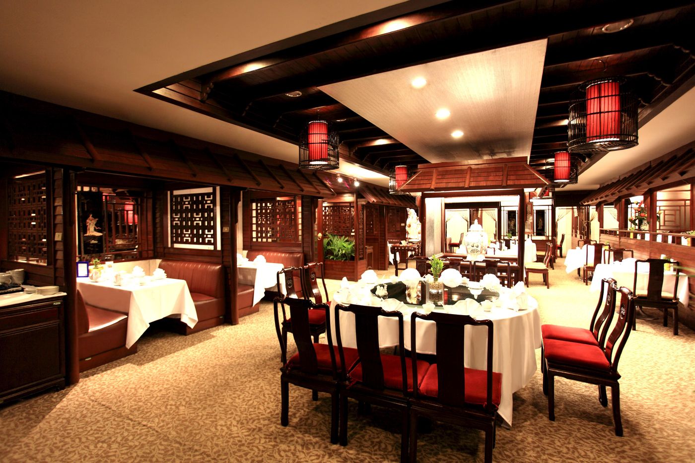 Ambassador-Bangkok-Restaurant-34