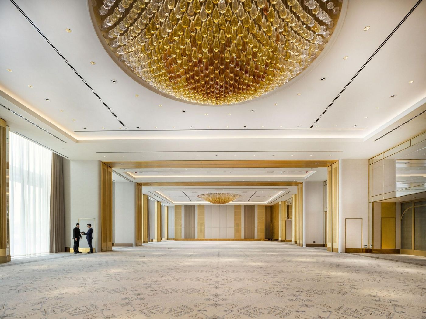 The-Peninsula-Istanbul-Bar-21