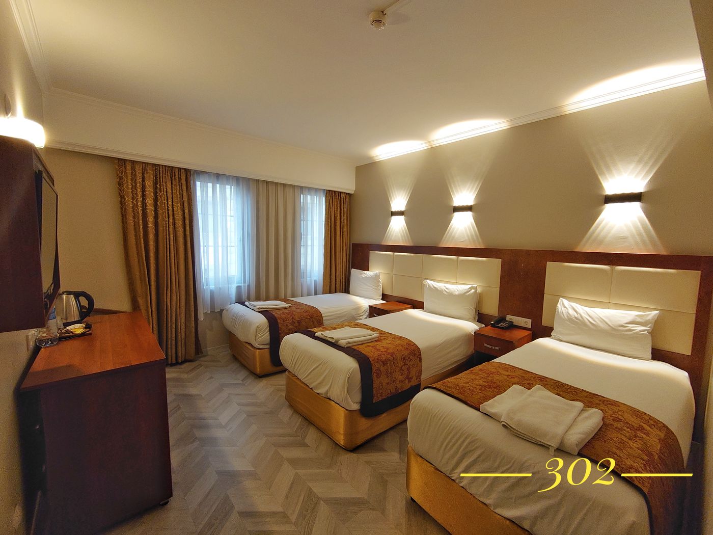 Orient Mintur Hotel-Turkey-Istanbul-Room-9