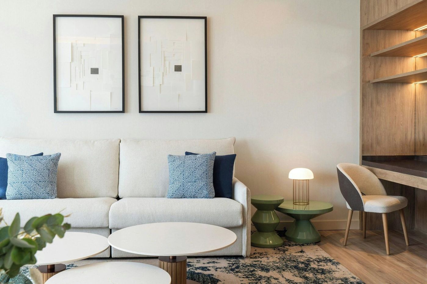 Courtyard-Madrid-Princesa-Room-21