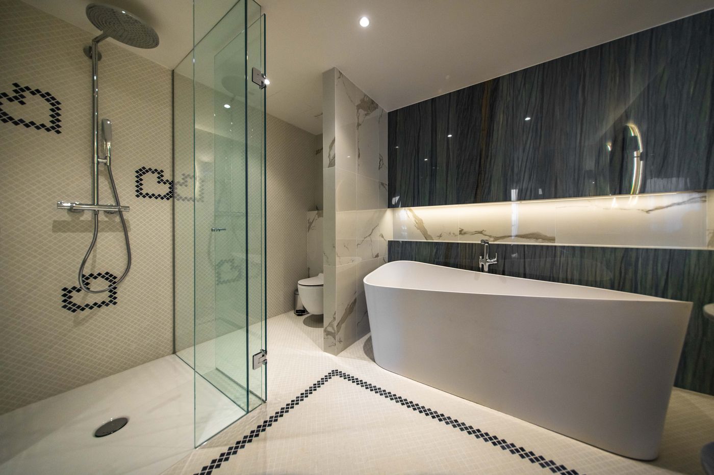 Grand-Hotel-Brioni-Pula--Radisson-Collection-Hotel-Room-49