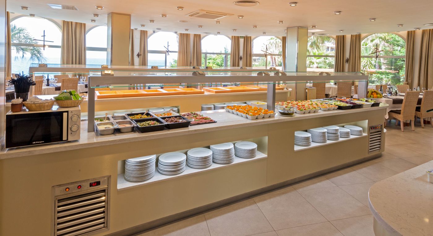 Eden-Roc-Restaurant-39