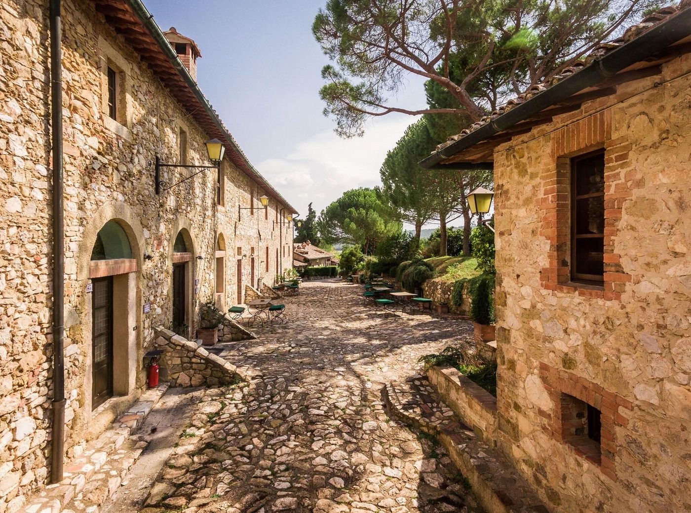 Borgo-Il-Poggiaccio-General-view-2