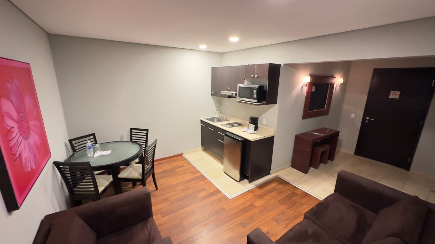 Suites Giorgio-Mexico-CIUDAD DE MEXICO-Room-10