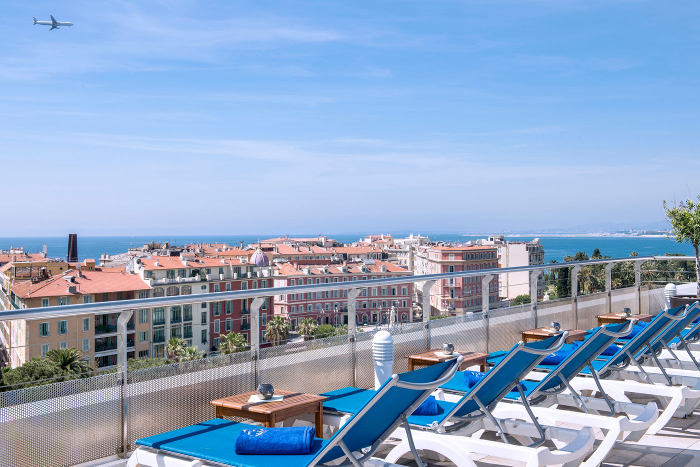 Aston-La-Scala-Terrace-17