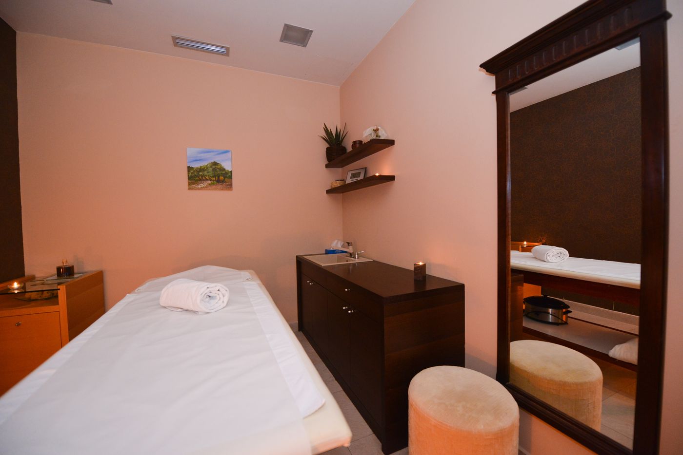 Luna-Island-Hotel-Sports-and-Entertainment-54