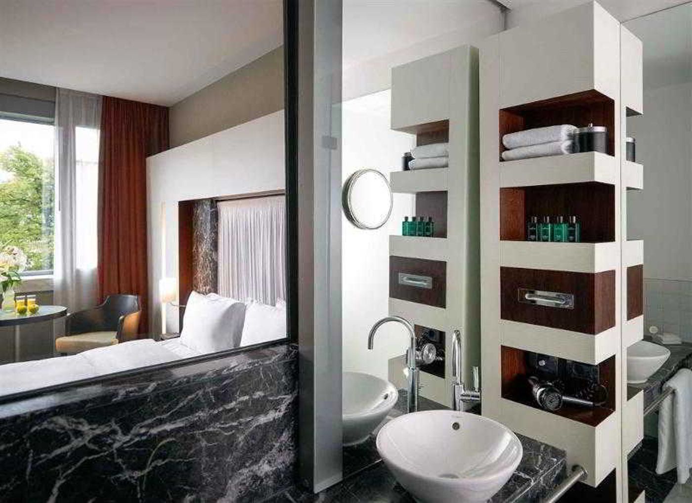 Hotel-Luc--Autograph-Collection-Room-41