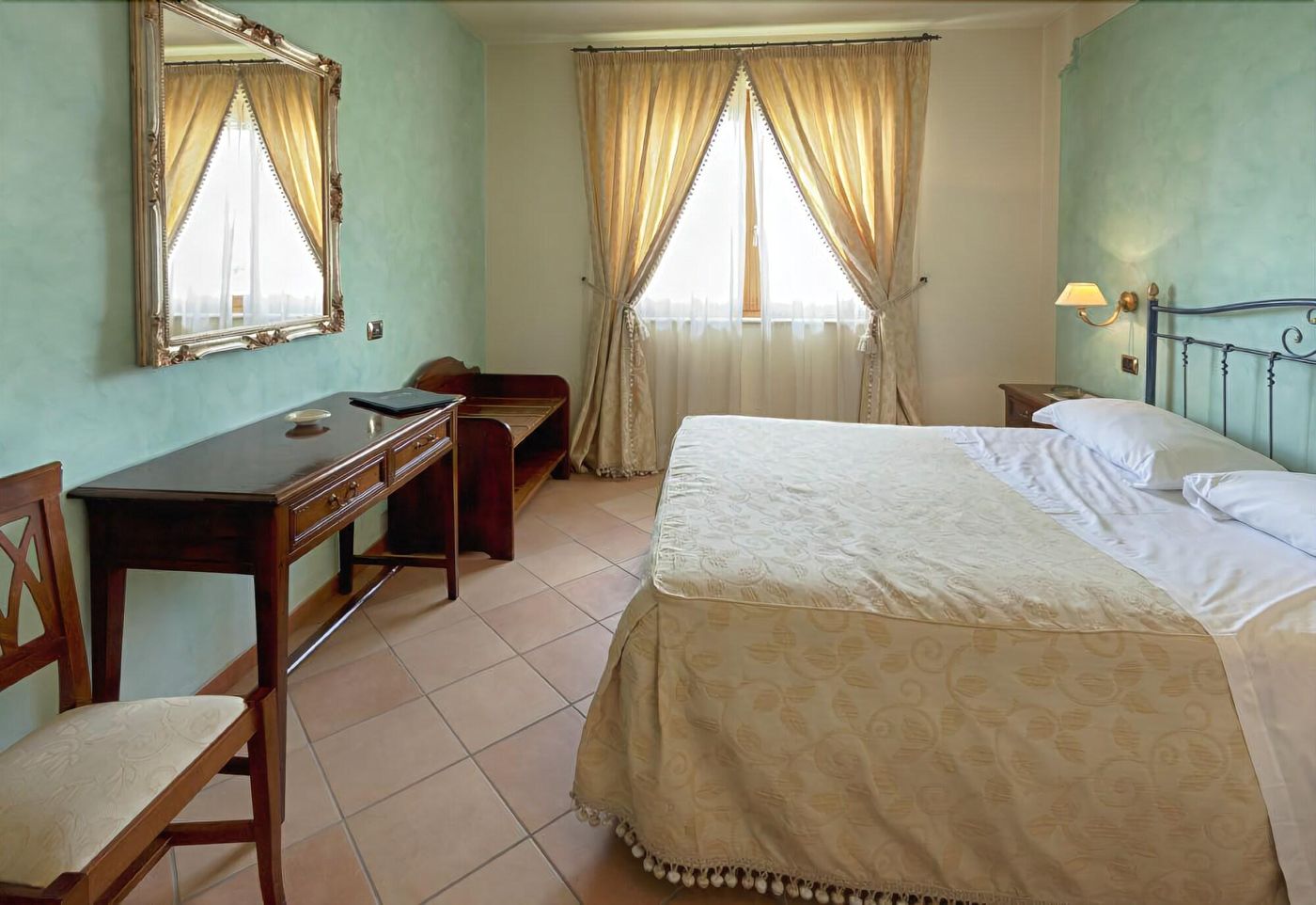 Hotel-Villa-Luigi-Room-7