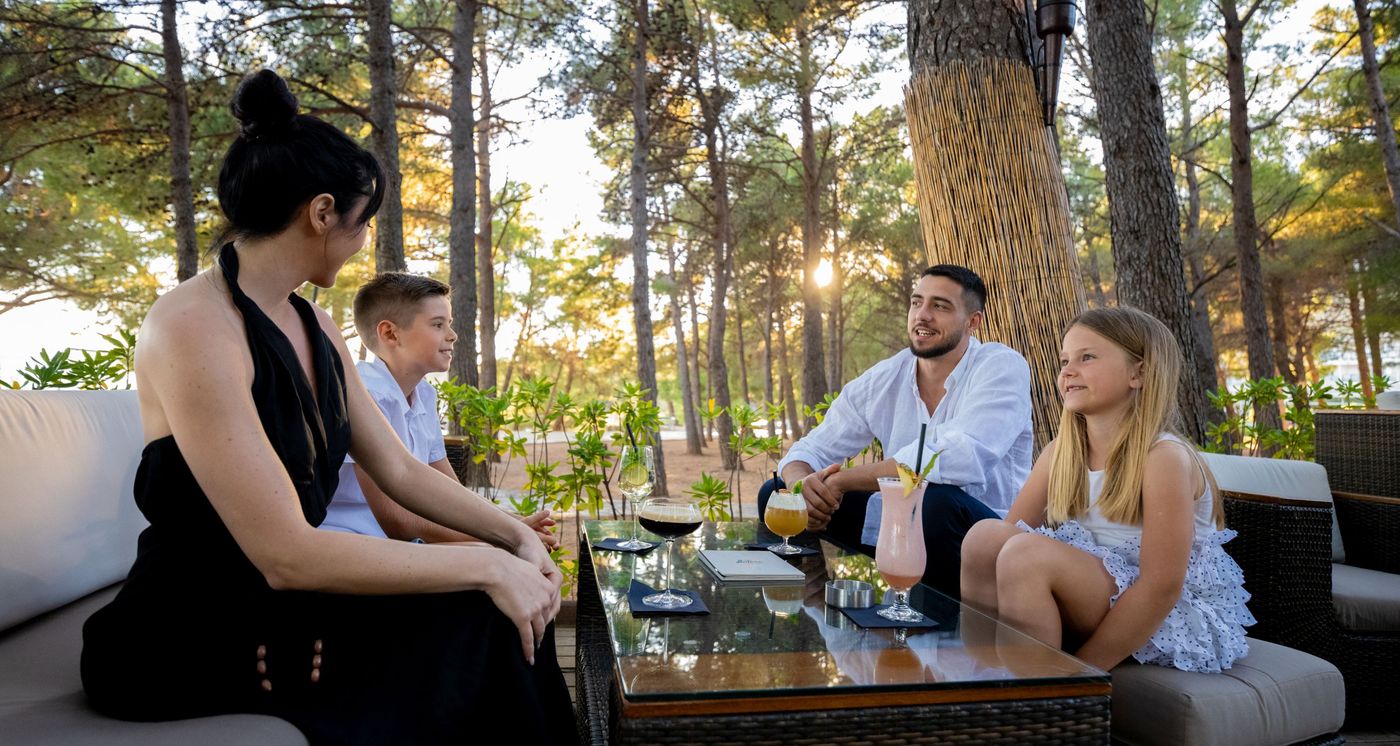 Bluesun-Hotel-Elaphusa-Bar-21