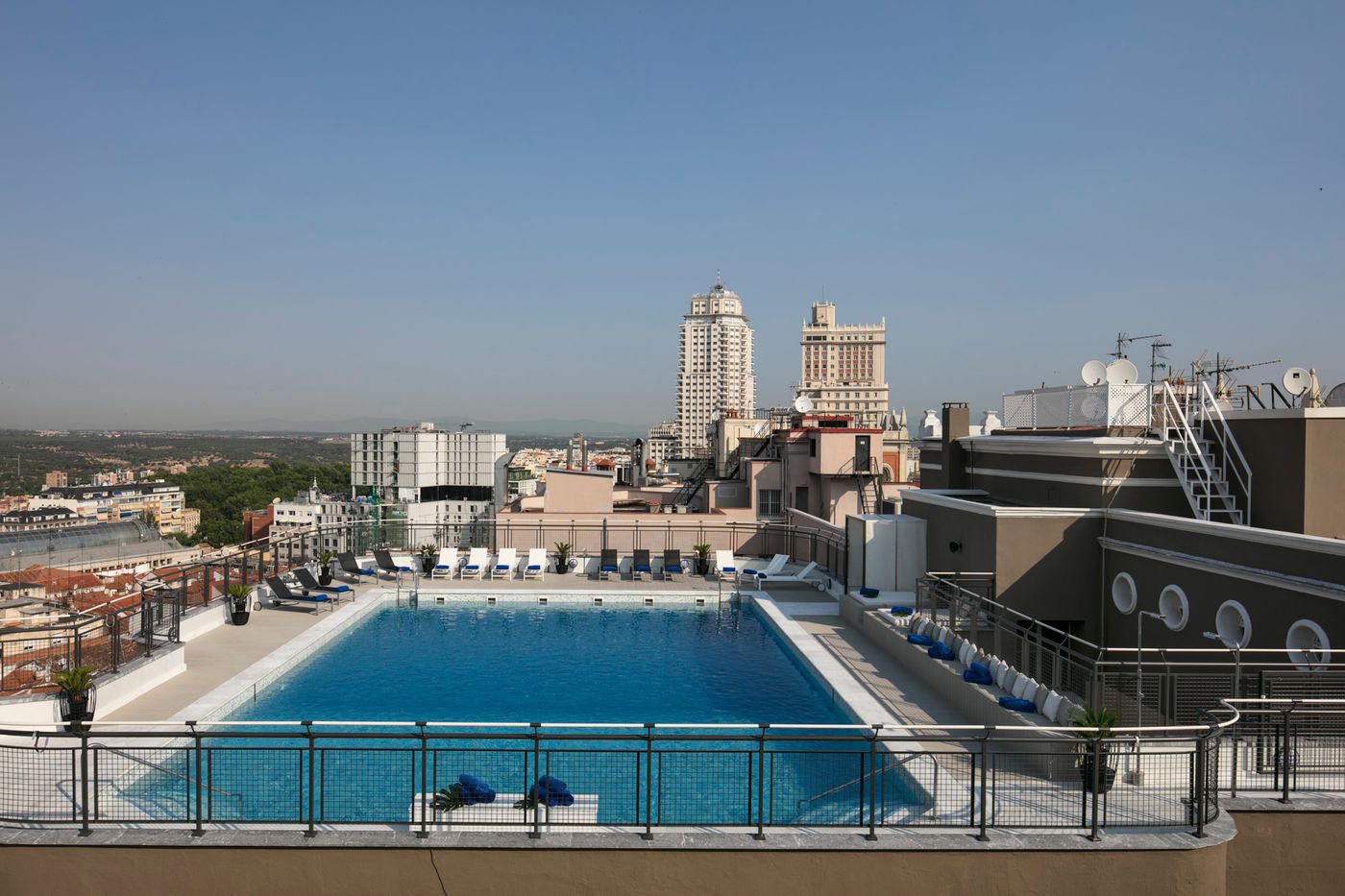 Emperador-Terrace-49