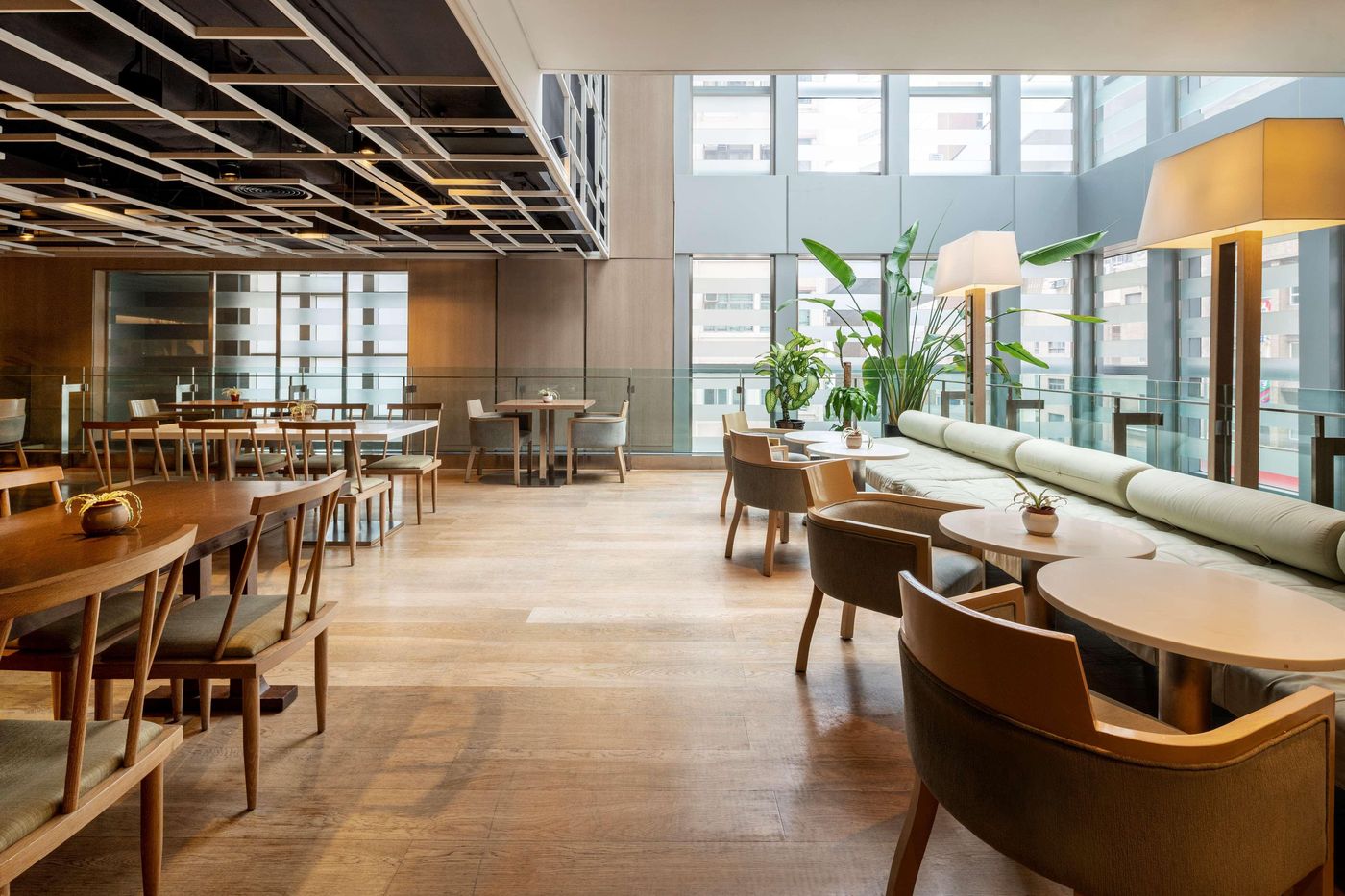 JEN-Hong-Kong-by-Shangri-La-Restaurant-10