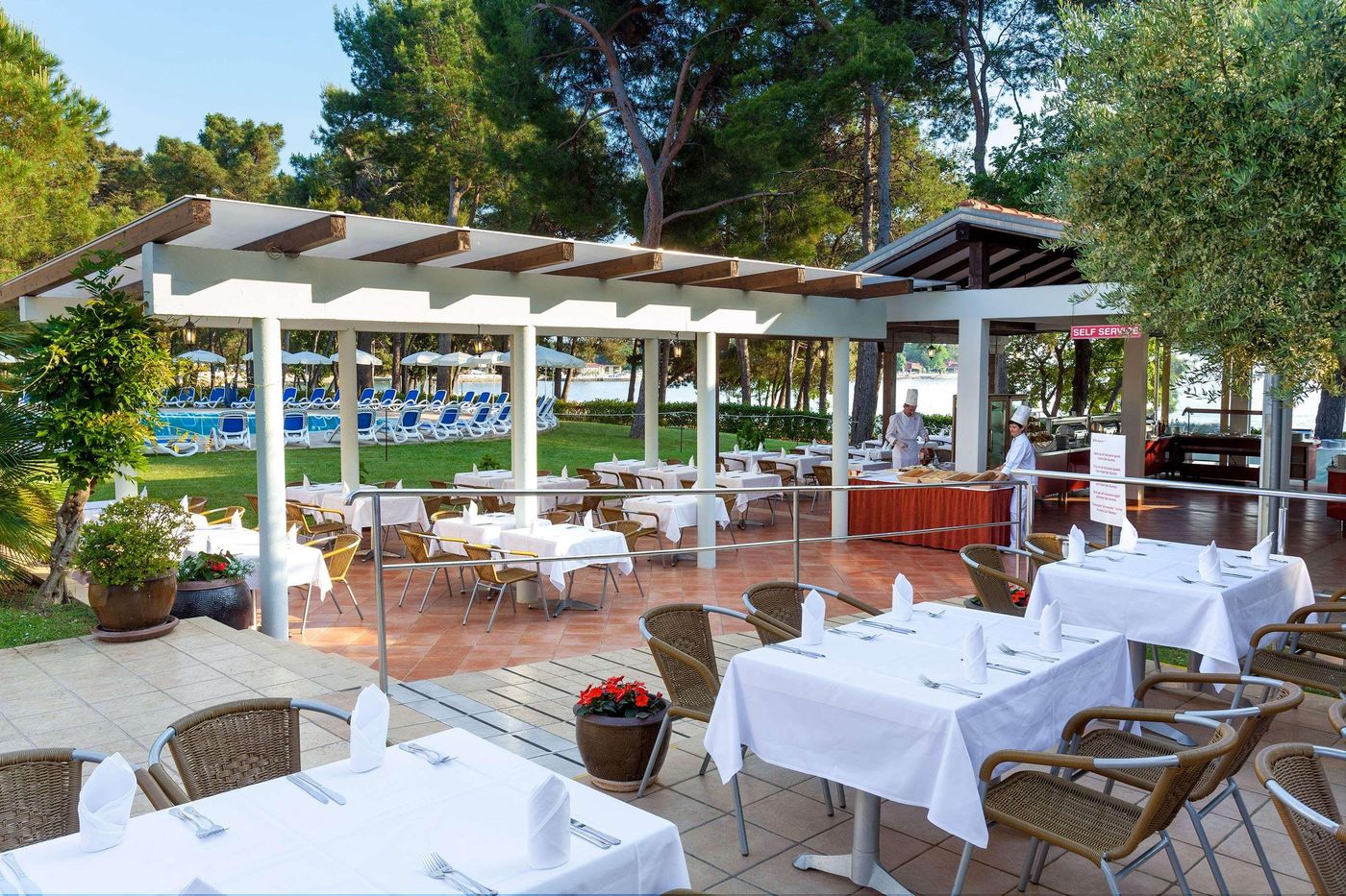 Hotel-Sol-Aurora-Restaurant-9