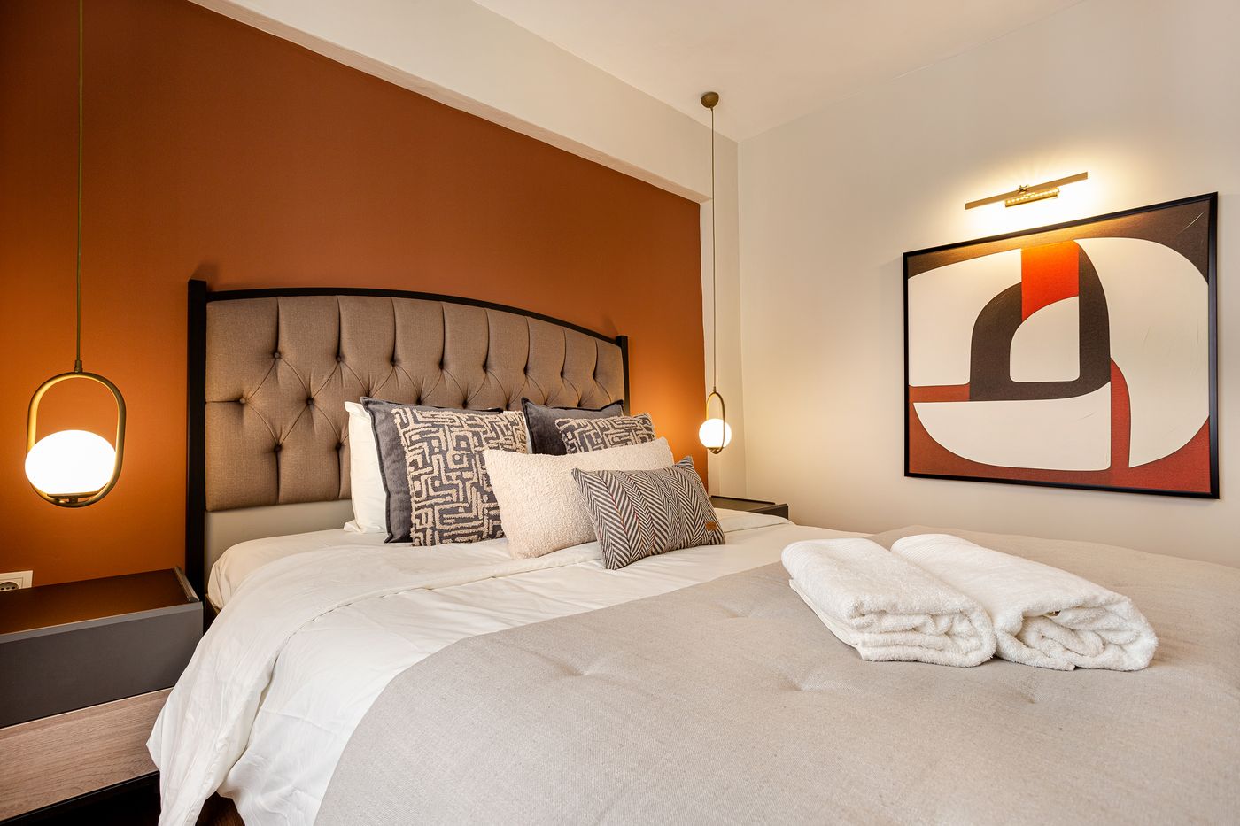 Port-Galata-Suites-Room-14