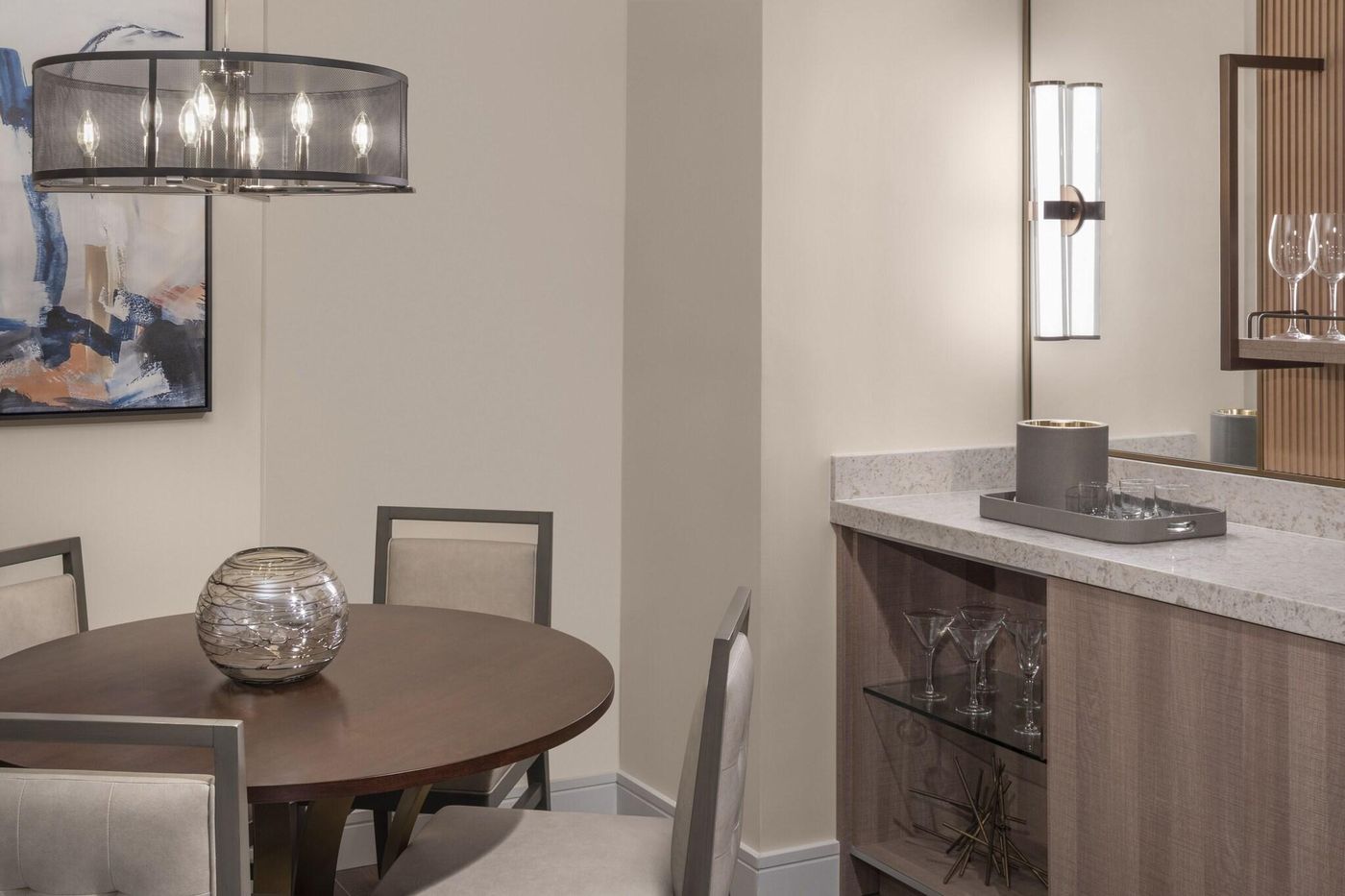 The-Royal-at-Atlantis-Room-55