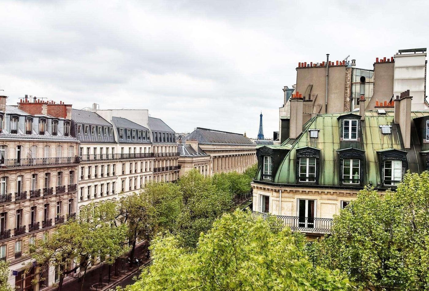 Cluny-Square-General-view-1