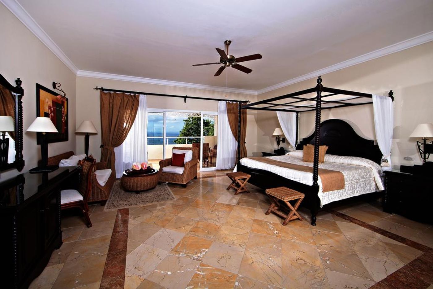 Luxury Bahia Principe Cayo Levantado