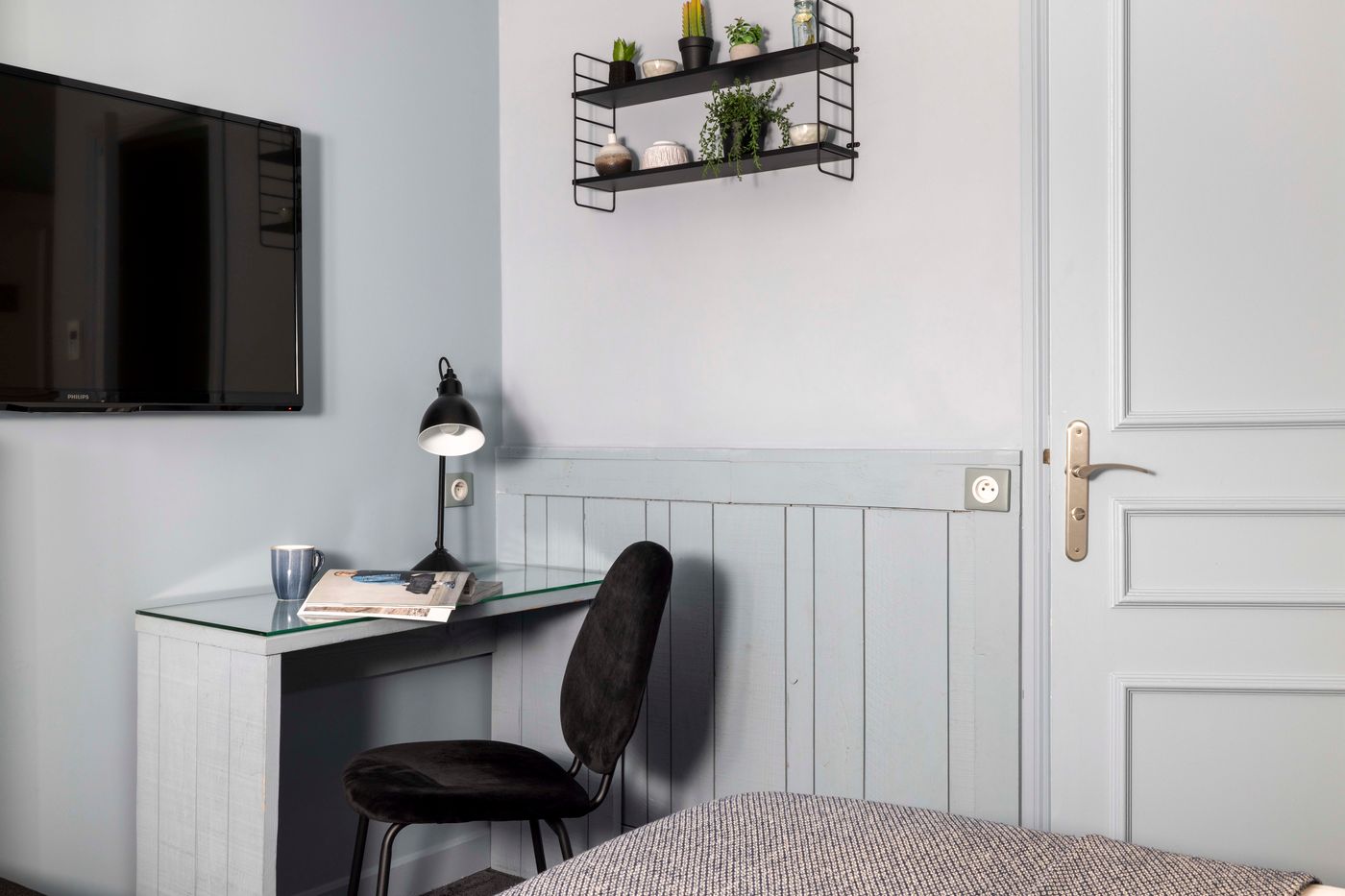 Helios-Opera-Room-30