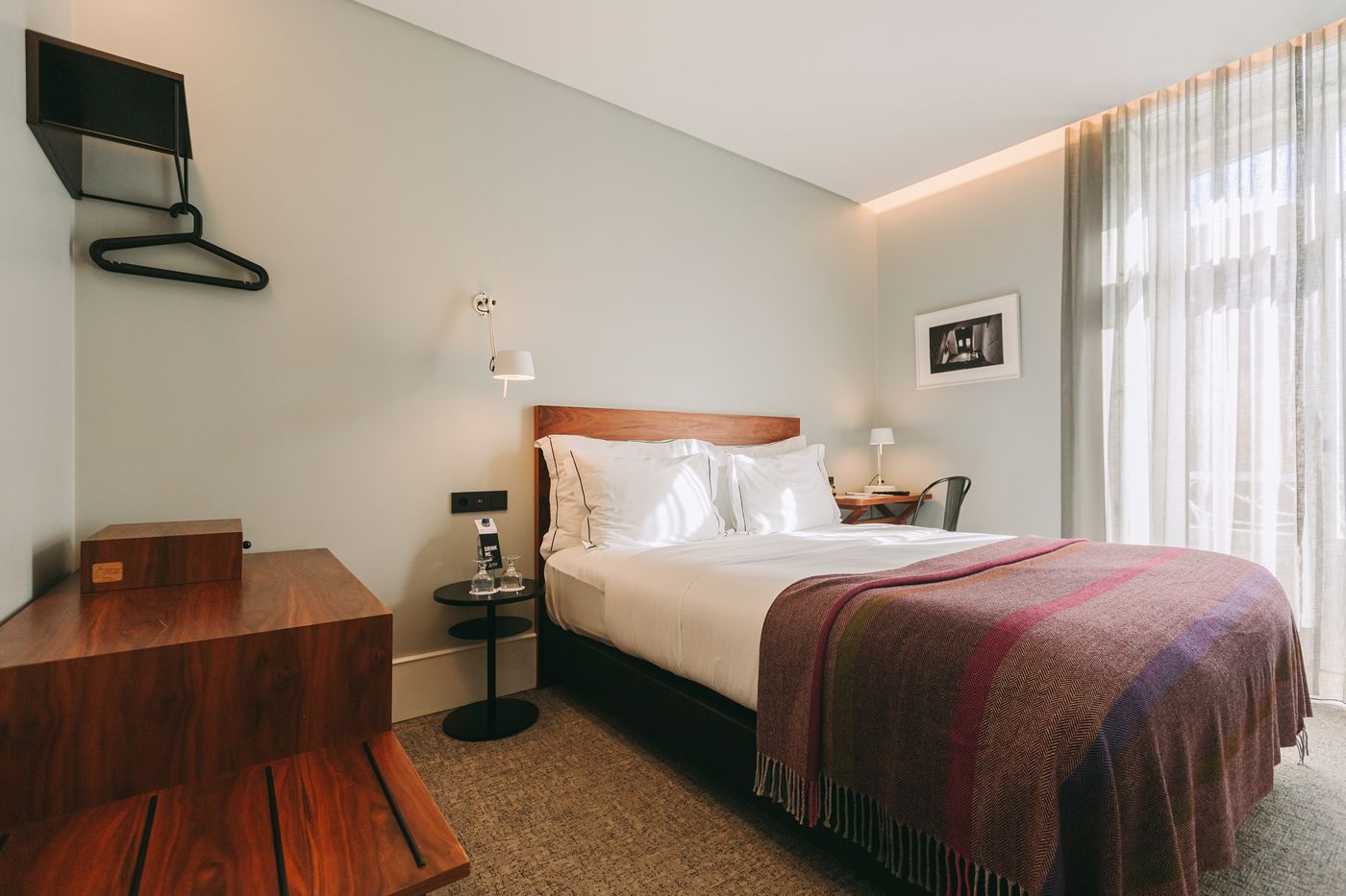 1908-Lisboa-Hotel-Room-9