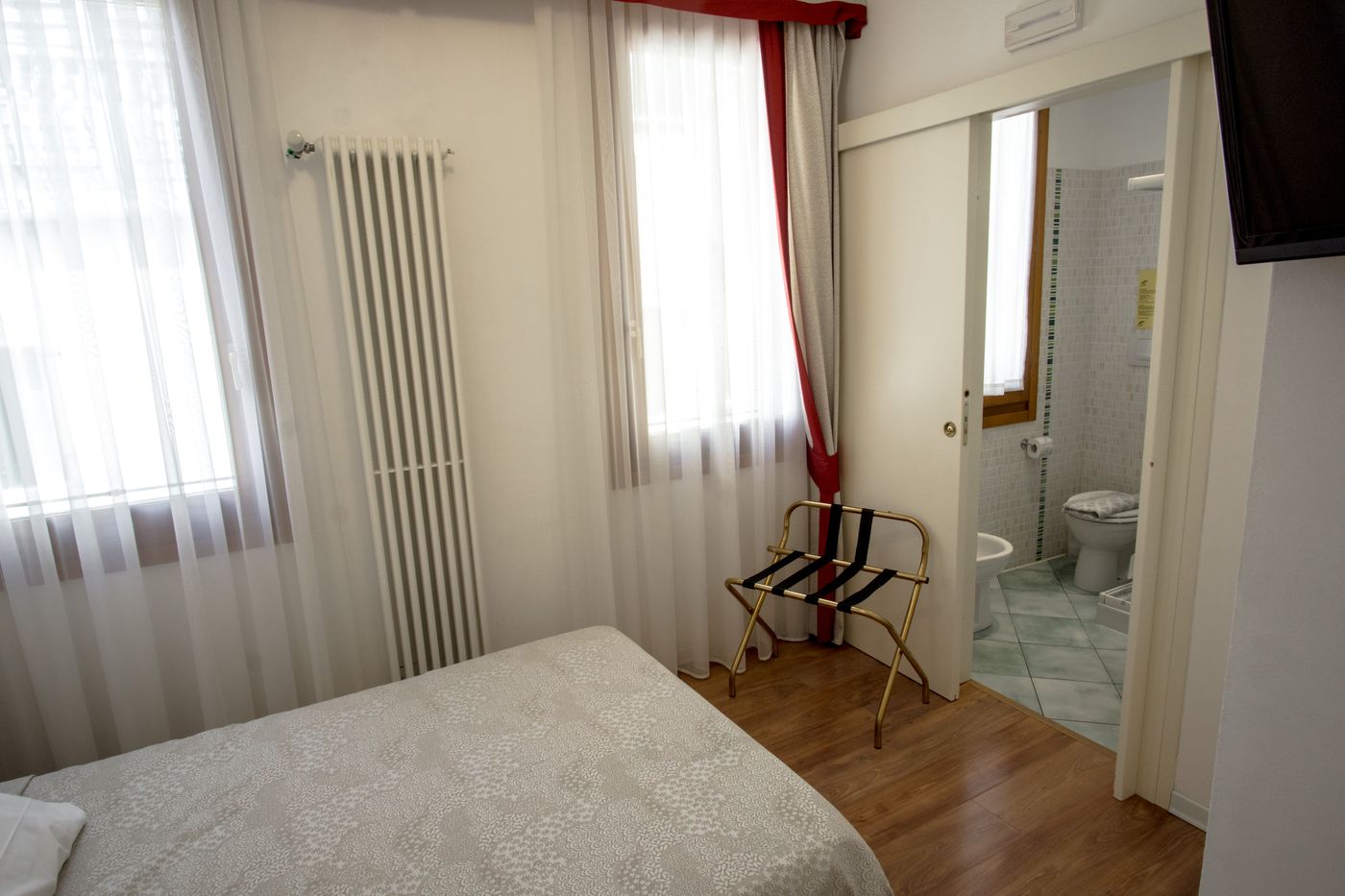 Antigo-Trovatore-Room-41