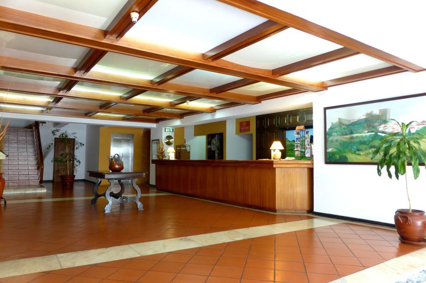 Sol-e-Serra-Lobby-1