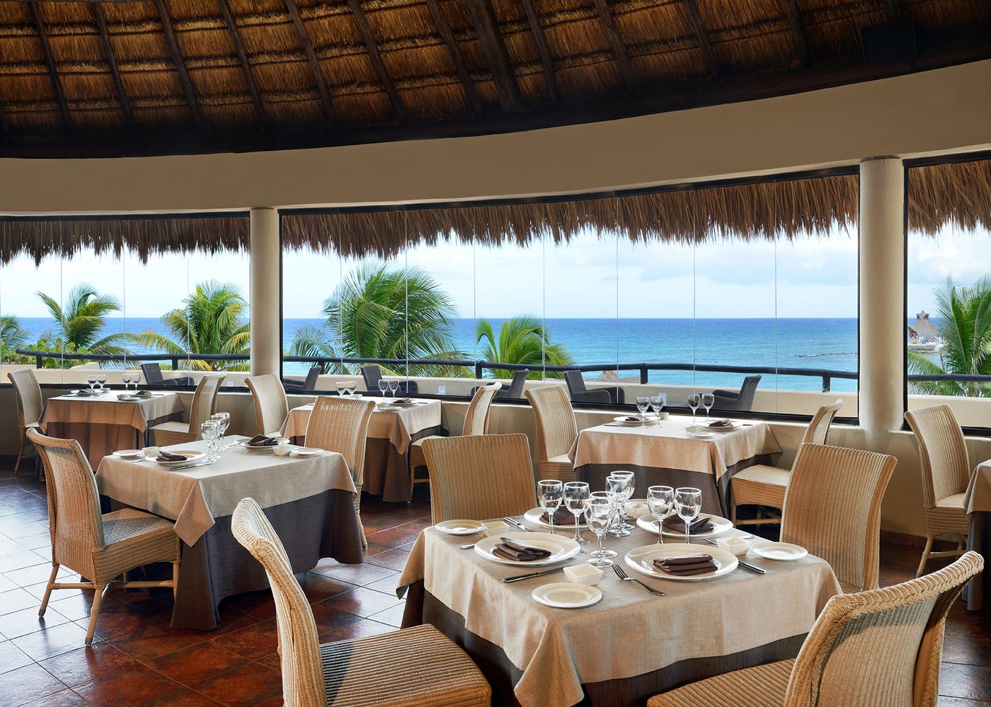 Catalonia-Riviera-Maya-All-Inclusive-Restaurant-37