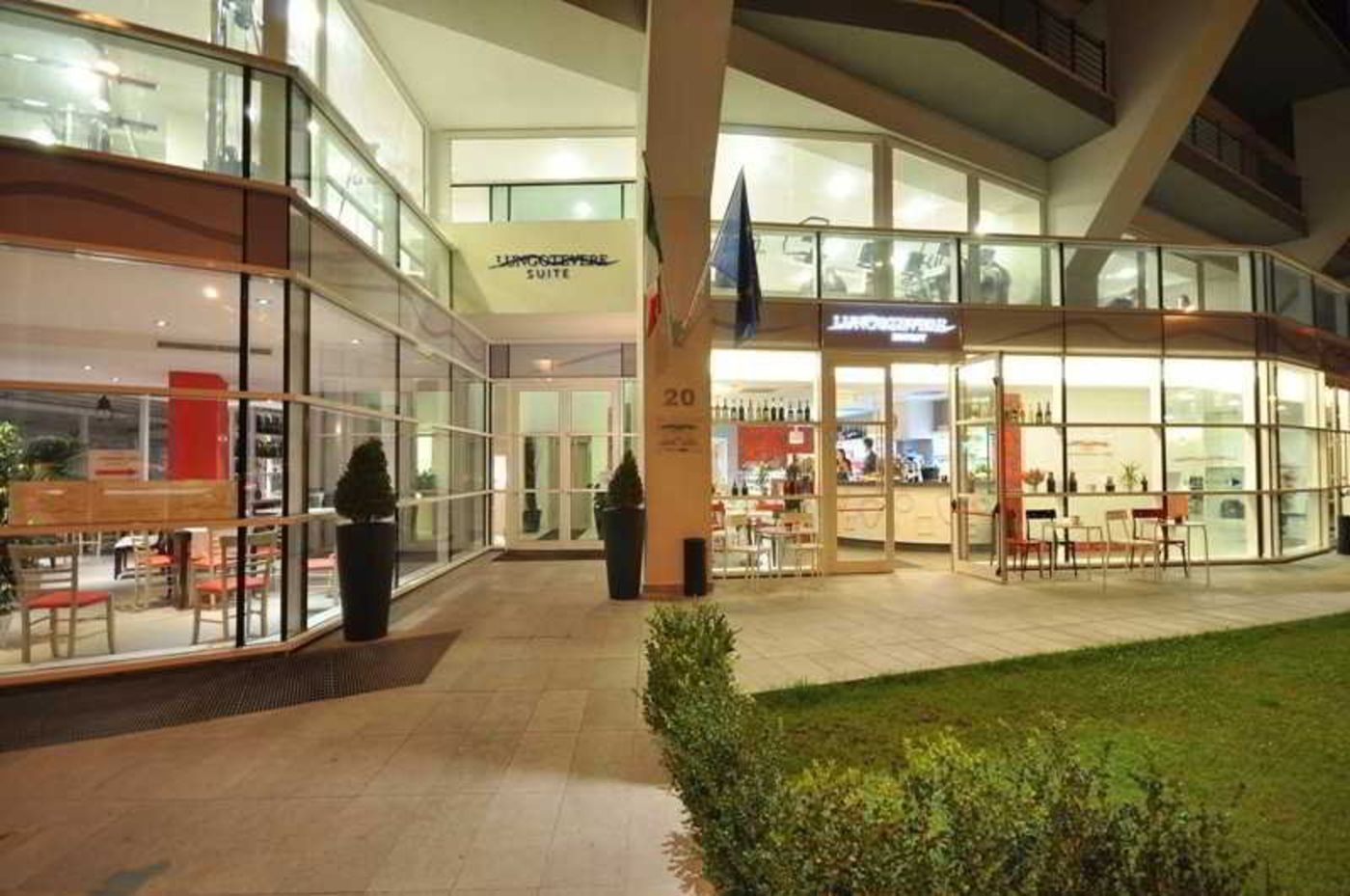 Lungotevere Suite-Italy-ROMA-Lobby-4