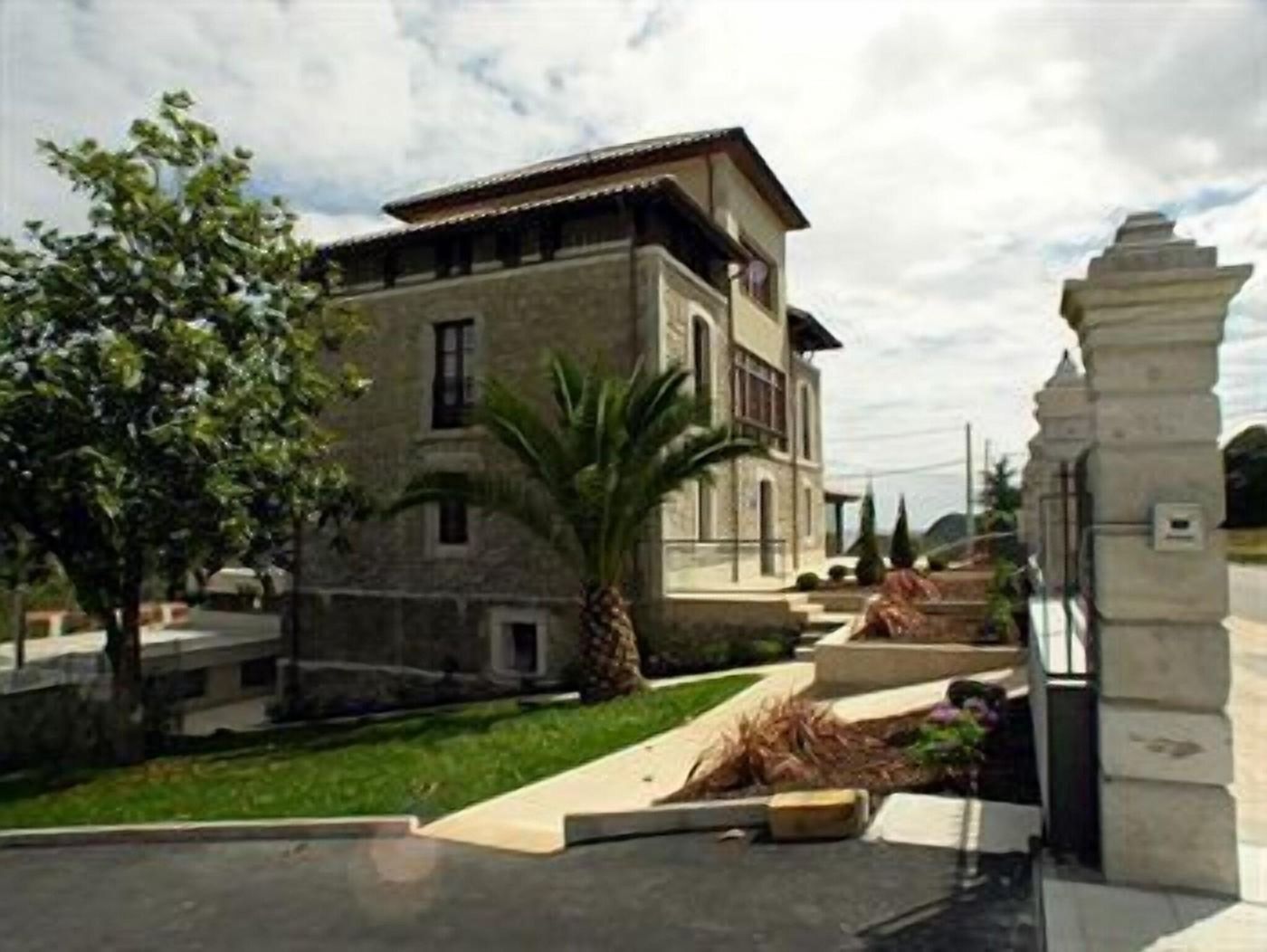 Villadesella Hotel-Spain-SEBREÑO-General view-3