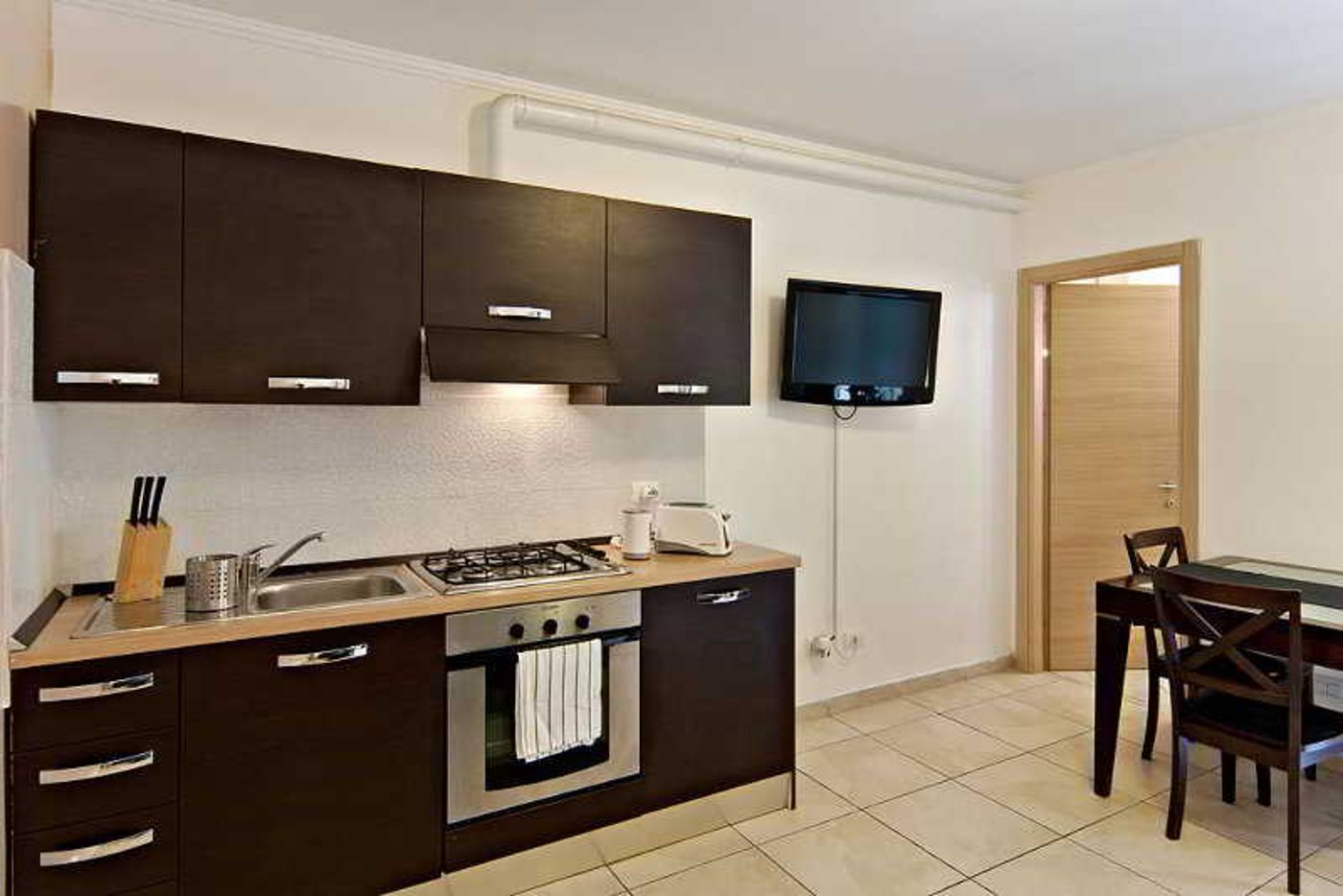 Aurelia-Vatican-Apartments-Room-39
