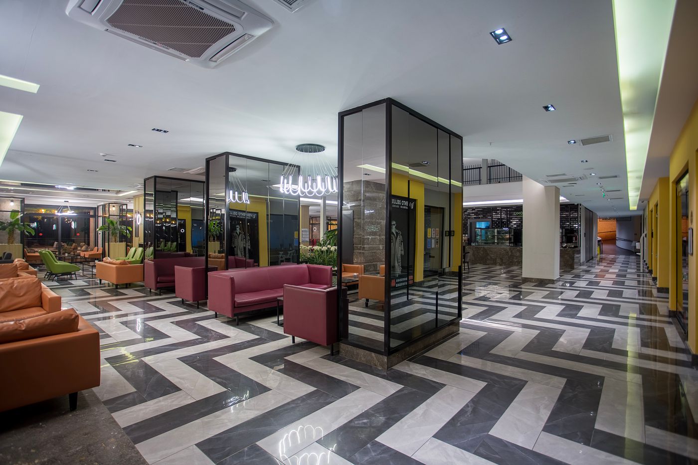 Nox Inn Deluxe Hotel