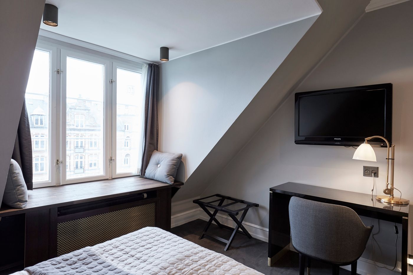 Hotel-Skt--Annae-Room-9