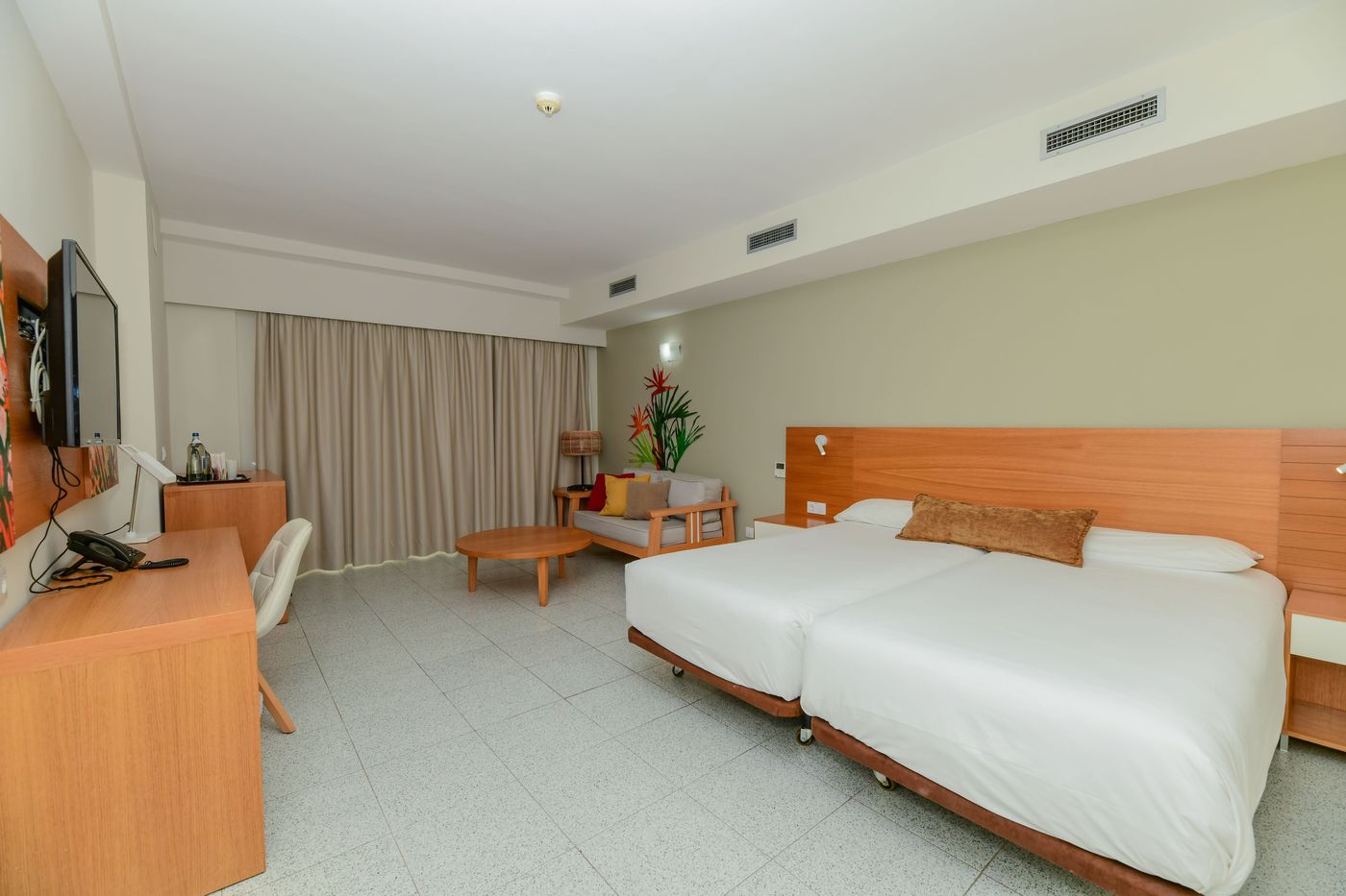 Hotel-LIVVO-Koala-Garden-Room-19
