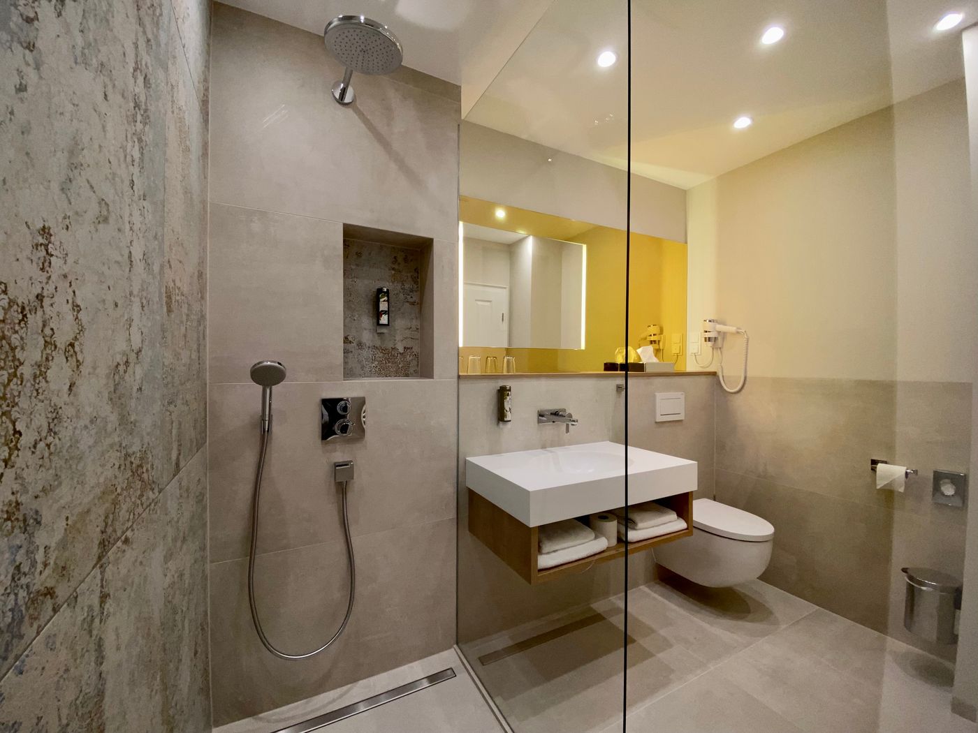 Hotel West An Der Bockenheimer Warte - Germany - FRANKFURT - Room - 5