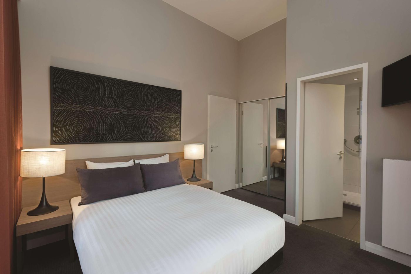 Adina-Apartment-Hotel-Berlin-Checkpoint-Charlie-Room-29