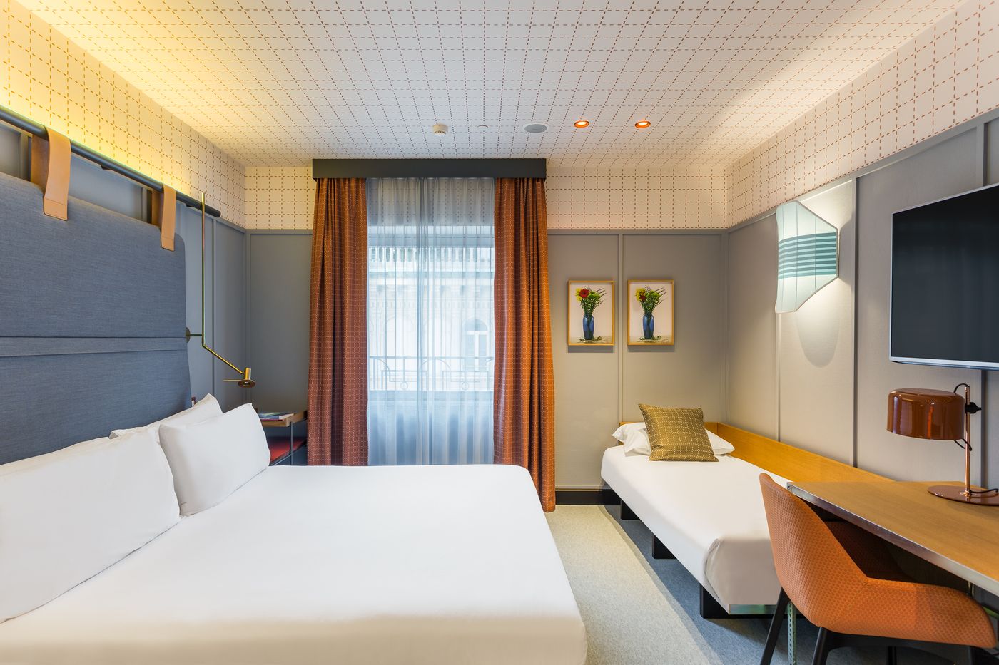 Room-Mate-Giulia-Room-30