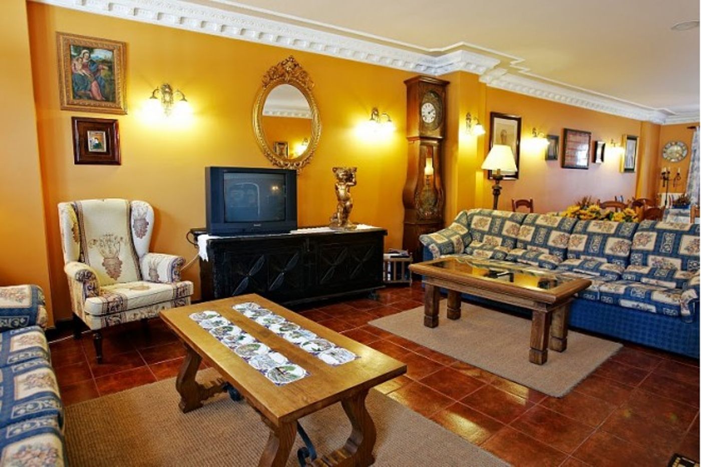 Capriccio-Spain-SANTILLANA DE MAR-General view-3