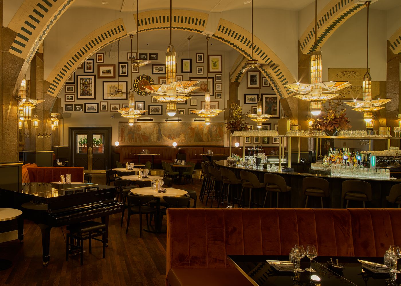 Clayton-Hotel-Amsterdam-American-Restaurant-19