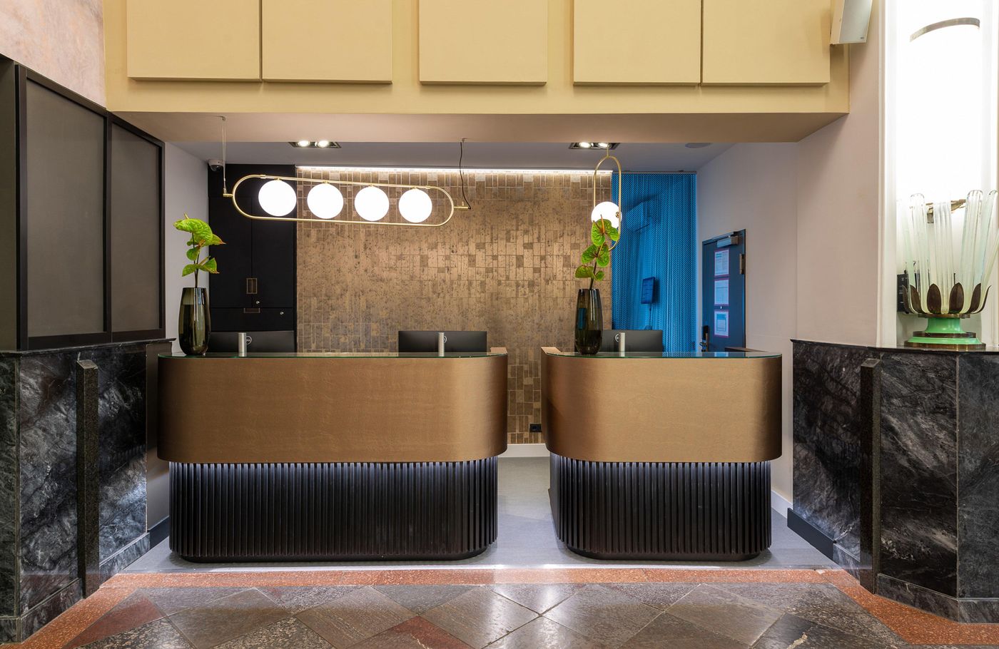 Leonardo-Royal-Hotel-Berlin-Alexanderplatz-Lobby-14