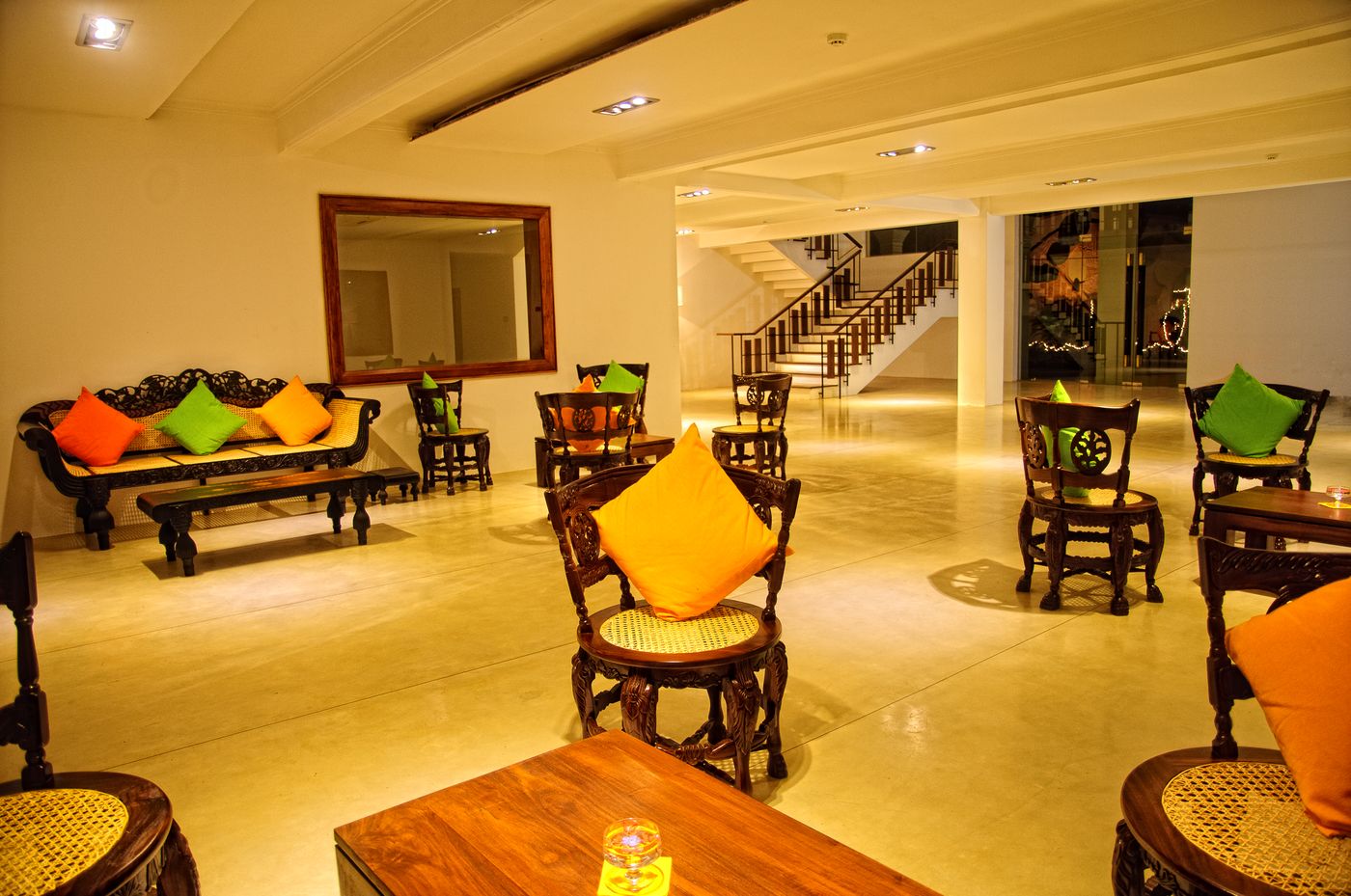 Rajarata-Hotel-Anuradhapura-Lobby-11