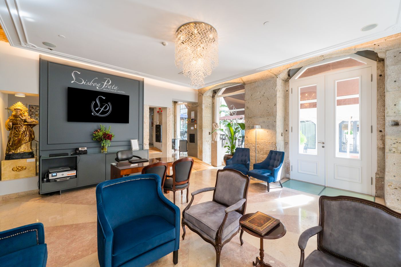 Lisboa-Prata-Boutique-Hotel-Lobby-2